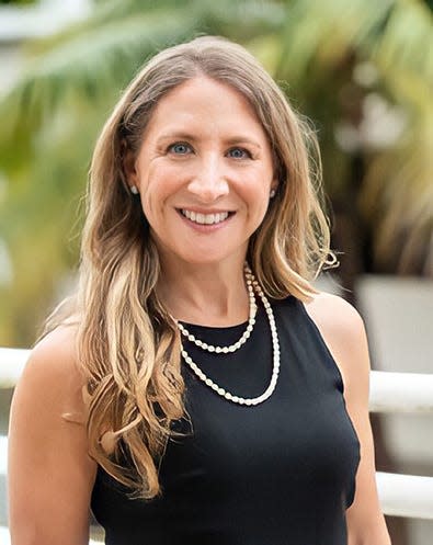 Boca Raton podiatrist Dr. Jodi Schoenhaus has seen countless patients spend years avoiding bunion treatment because of a combination of embarrassment and fear of surgery and/or post-op pain — and is determined to change that by destigmatizing the condition.