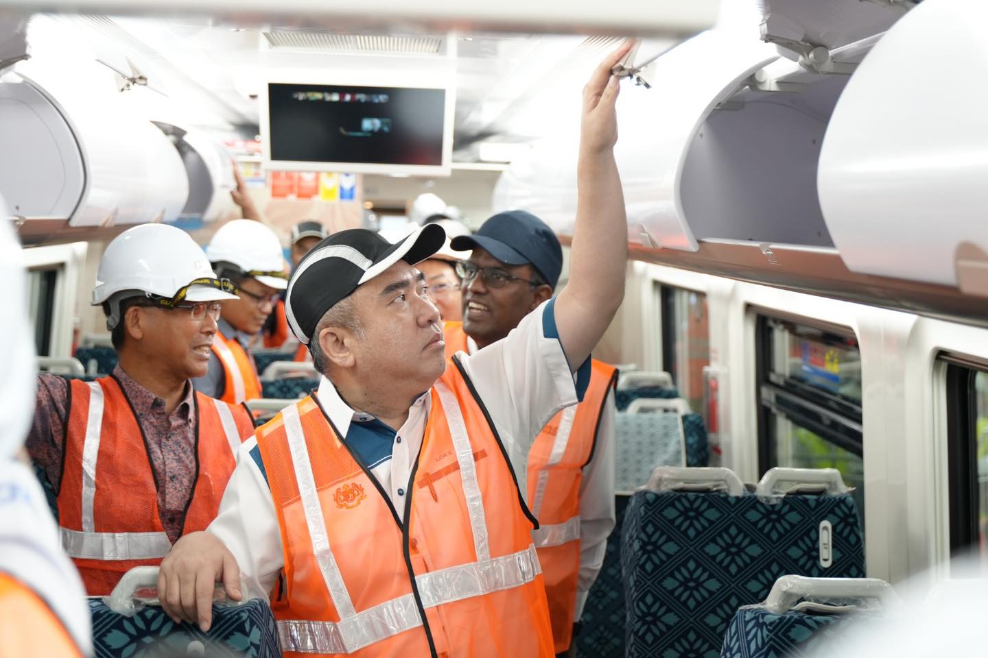 KTM-ETS-ETS3-Anthony-Loke-Batu-Gajah-depot-Apr-2025-5