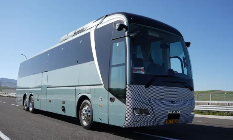 MAN Lion's Coach 14 E: Prototype of fully-electric intercity coach revealed 1 MAN Lions Coach 14 E Prototype of fully electric intercity coach.webp