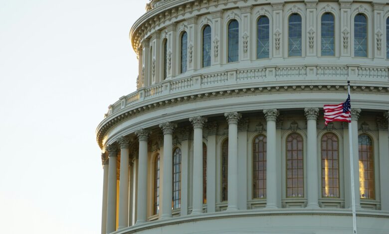 Failed Stablecoin Bill Gets Bipartisan Push From US Senators 1 ian hutchinson P8rgDtEFn7s unsplash