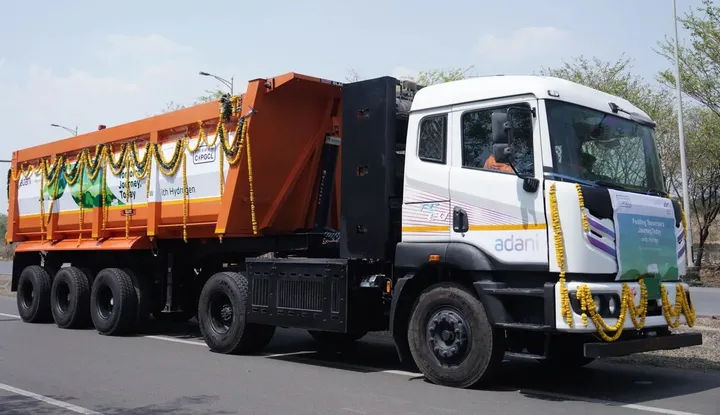 Adani deploys Ashok Leyland hydrogen fuel cell trucks for mining logistics 1 Adani deploys Ashok Leyland hydrogen fuel cell trucks for mining.webp